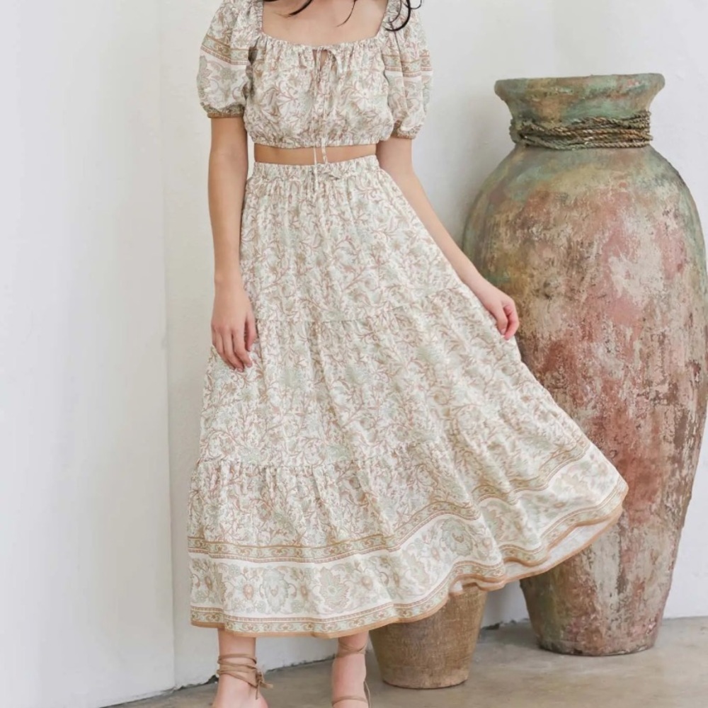By the River 2 Piece Top & Maxi Skirt Women's Size Small